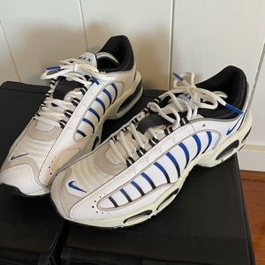 Make an Offer! NIKE MEN’s SHOE